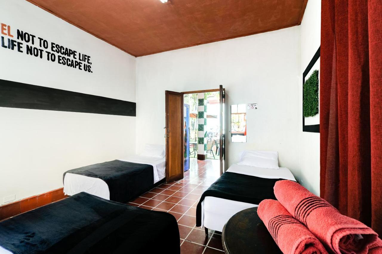 גואטמלה Capsule Hostel מראה חיצוני תמונה